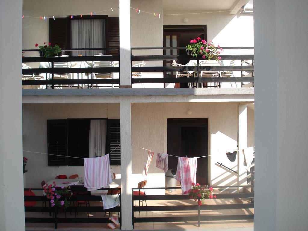 Apartments Jurlina Seline Buitenkant foto